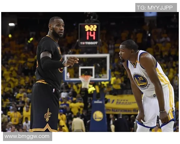 2017年NBA总决赛勇士与骑士对决精彩比分回顾与赛况分析